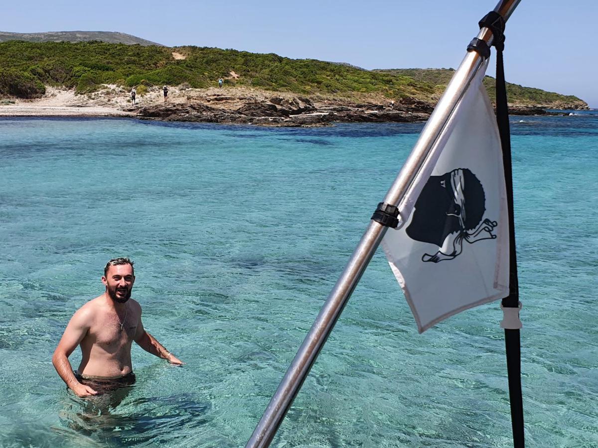 Cap Corse Uribellinu 1, Petit Dejeuner Partine Luaran gambar