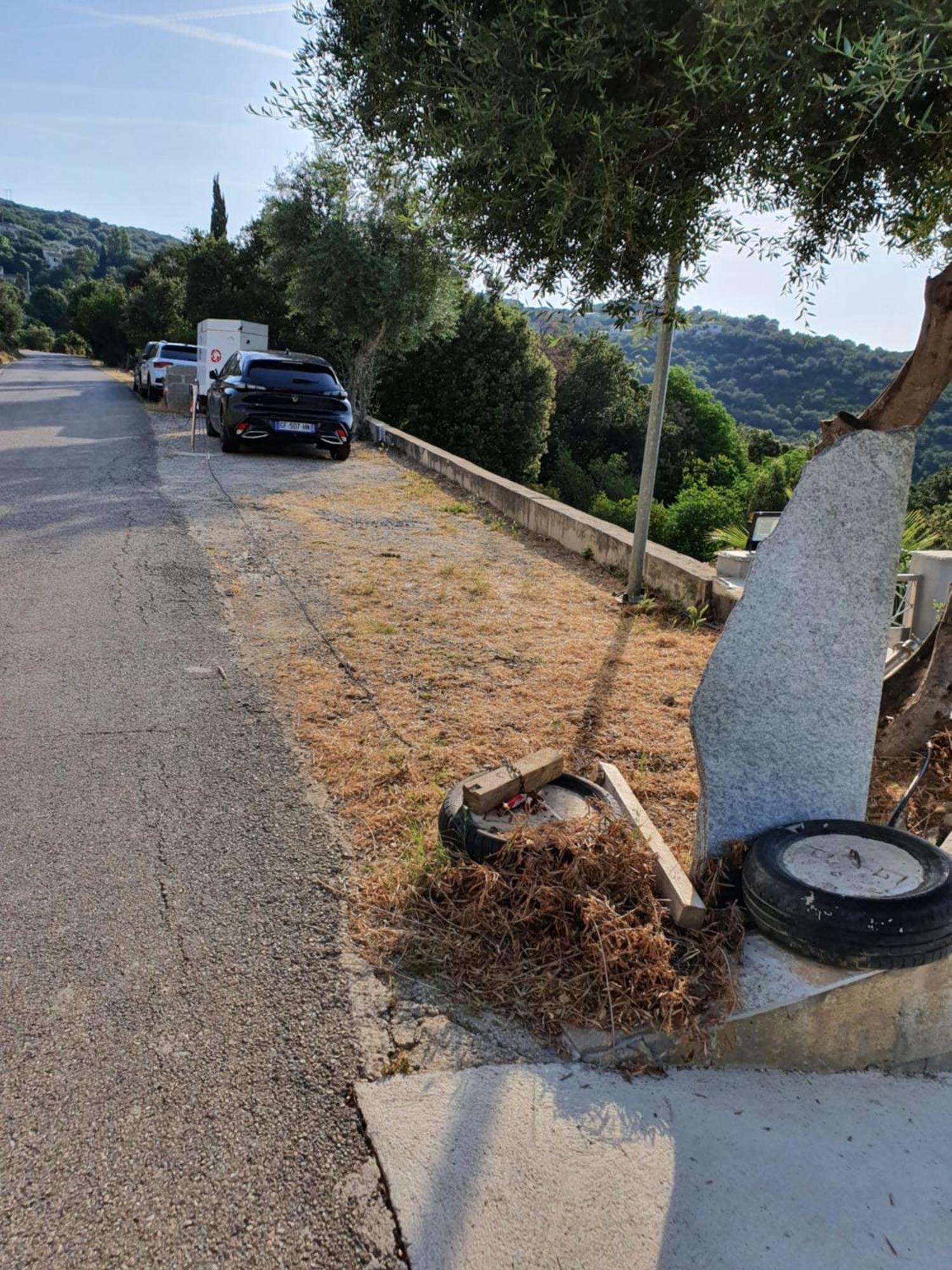 Cap Corse Uribellinu 1, Petit Dejeuner Partine Luaran gambar